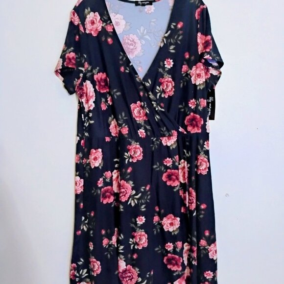 Lily Morgan Dresses & Skirts - Floral Dress